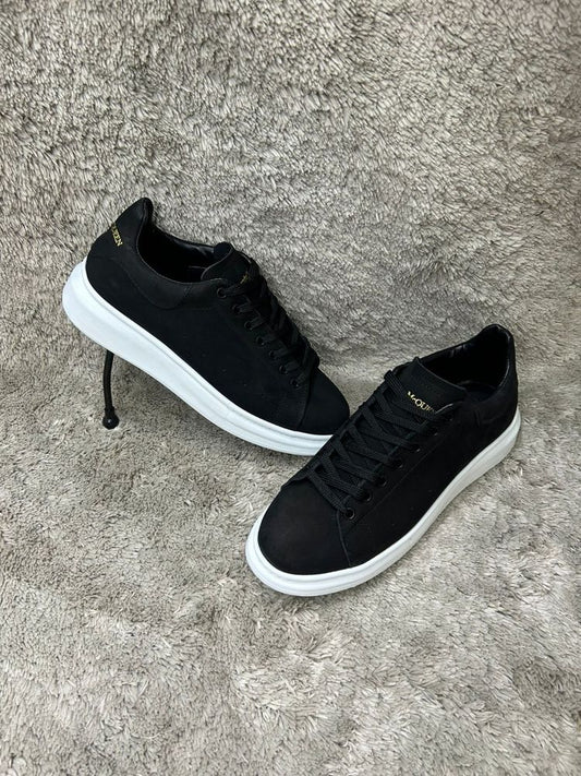 Alexander Mcqueen Camurca - Preto
