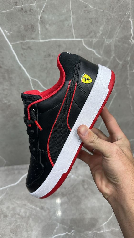 Puma Caven Ferraria - Preta